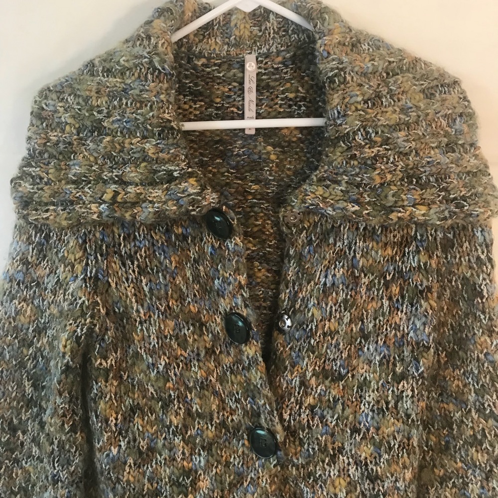 Button Thick Wool Sweater - Picture 6 of 7